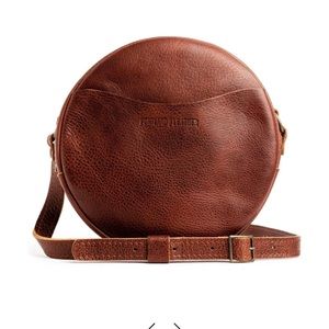 Portland Leather Large Nutmeg Circle Crossbody